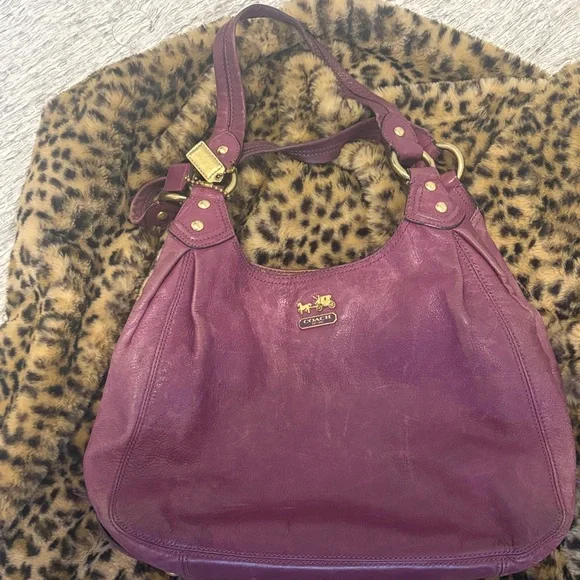 Coach Plum Leather Shoulder Bag - Picture 1 of 6